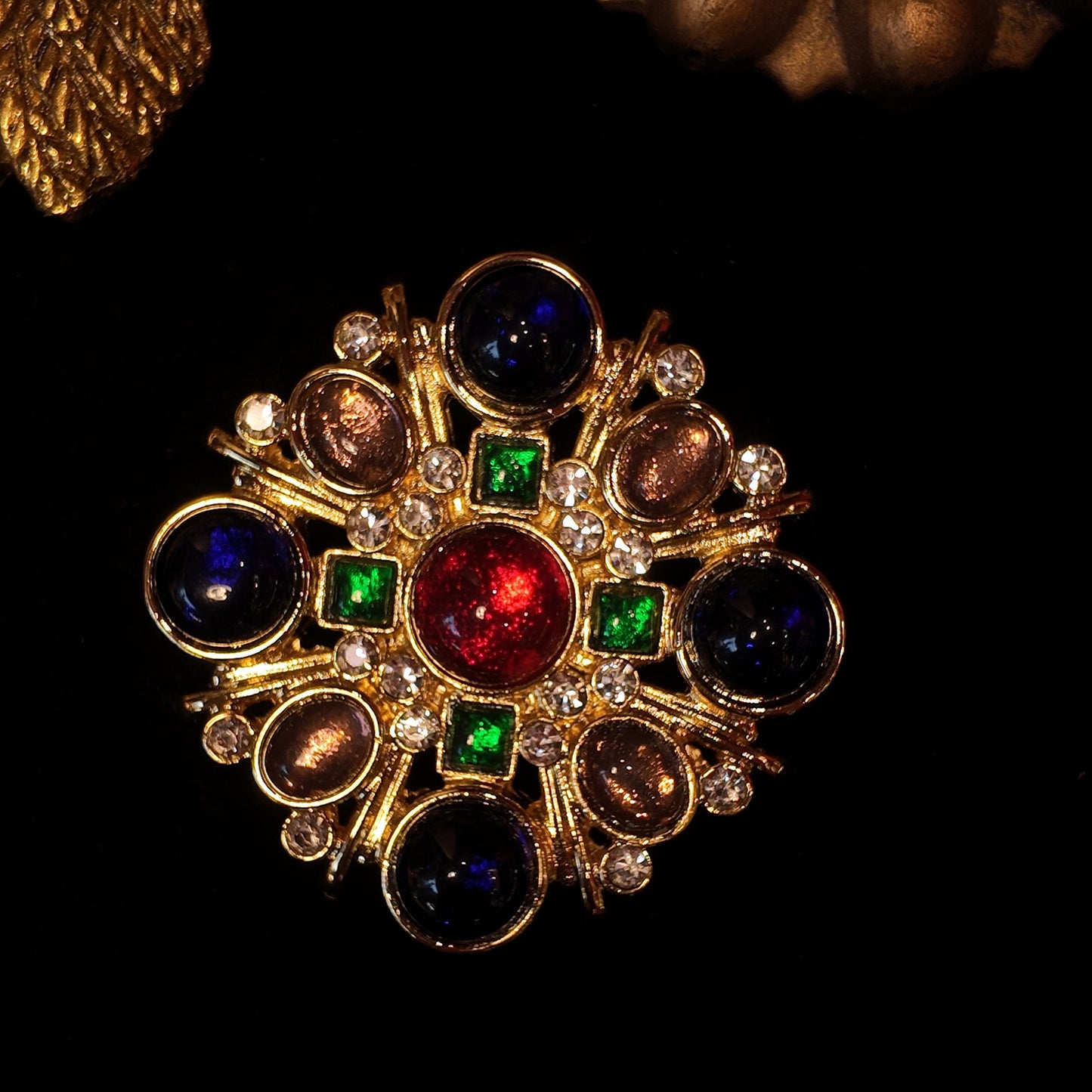 Blue Red Cross Brooch JA011