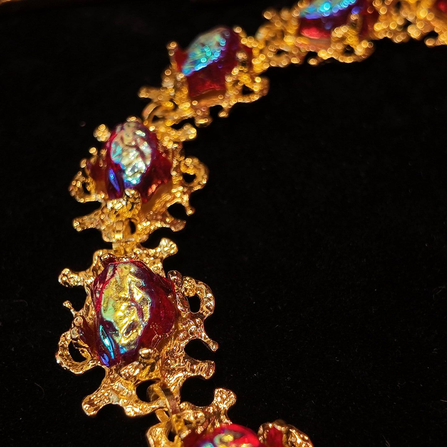 Retro Wang Hong Necklace JA026