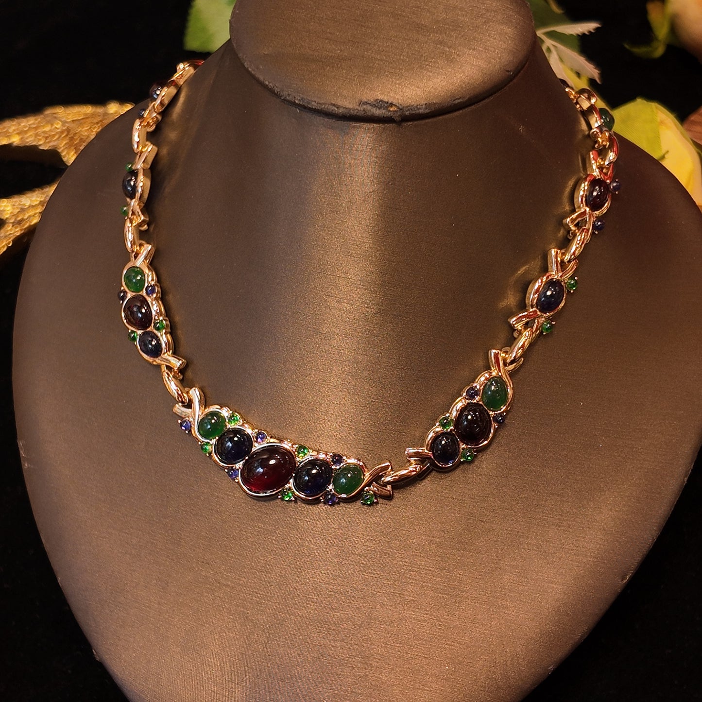 Red and green glaze necklace JA012