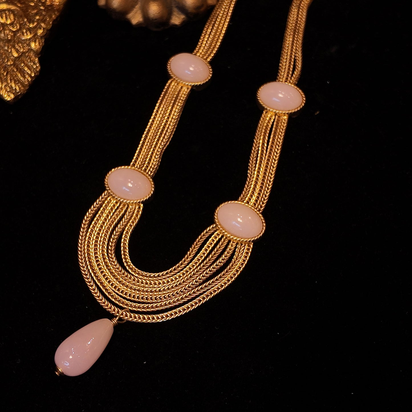 Pink jade necklace JA033
