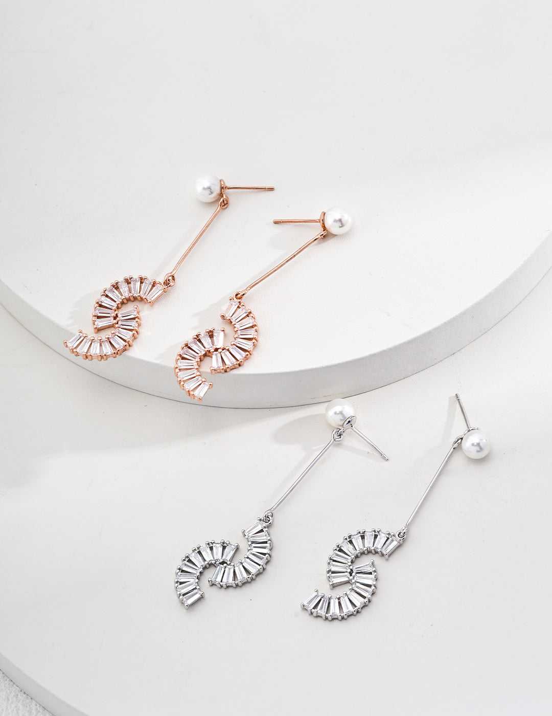 Floating sterling silver earrings E0130