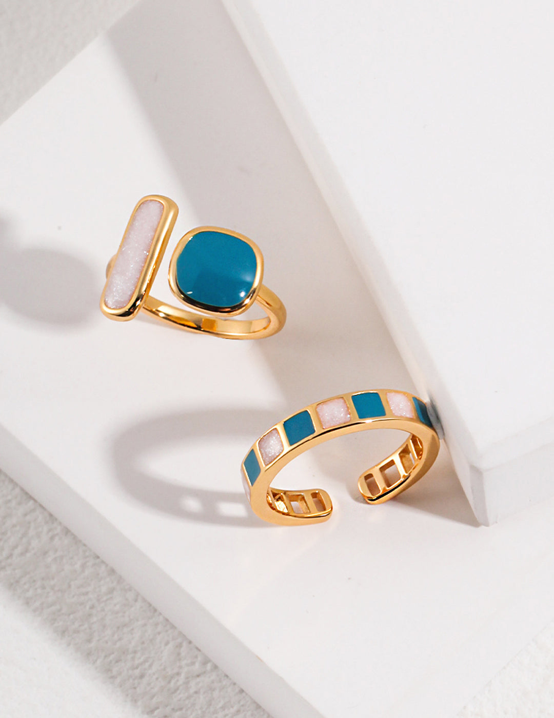 Fusion ring J0194