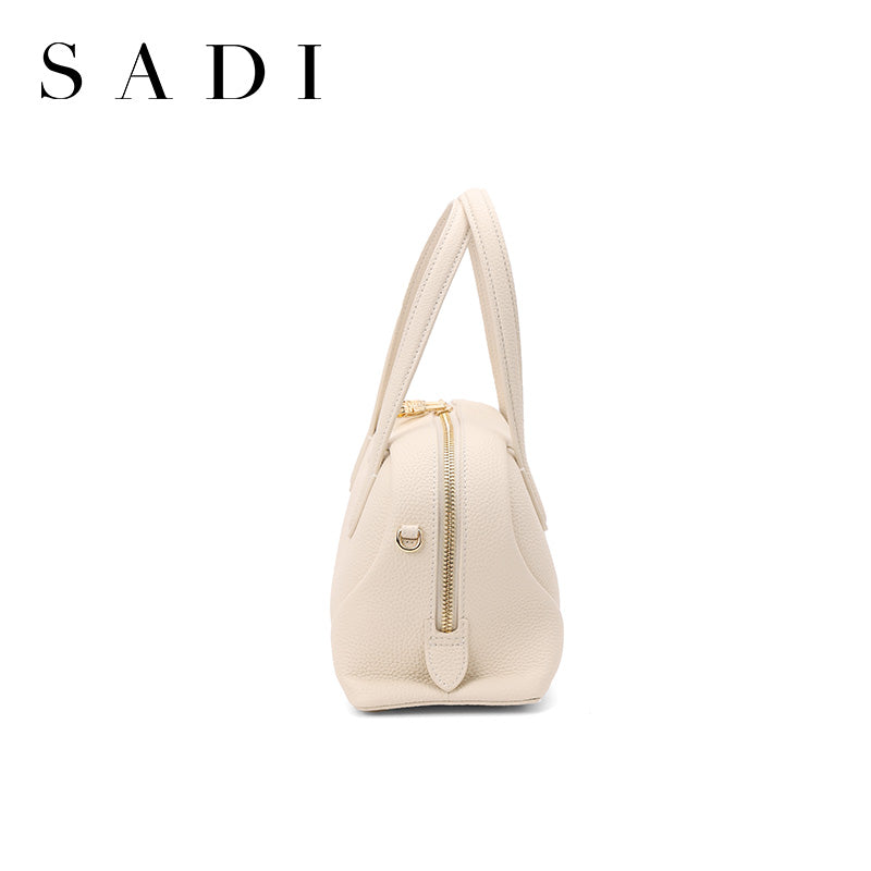 New all-match love-themed bag for ladies.