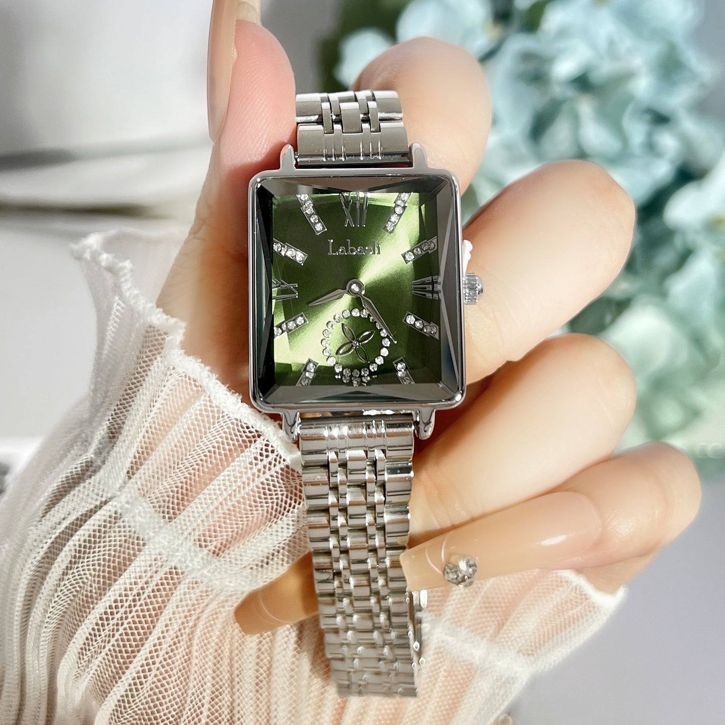 Quartz Wrist Watch LA716
