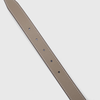 All-match and fashionable classic belt for ladies with an SD buckle.