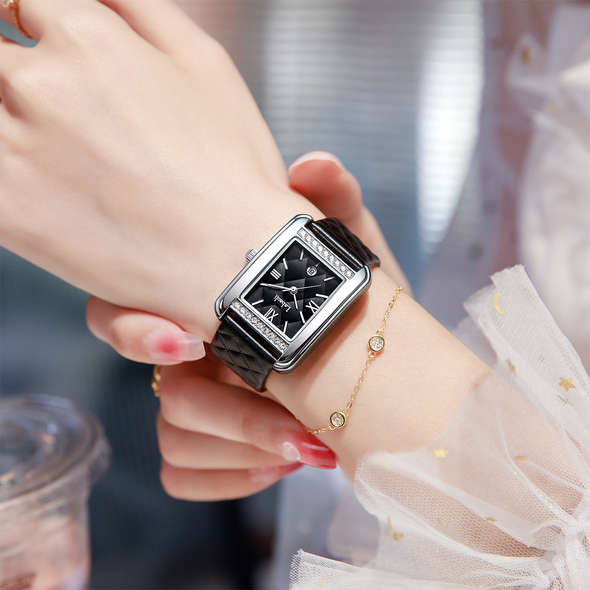 Women’s watch LA555