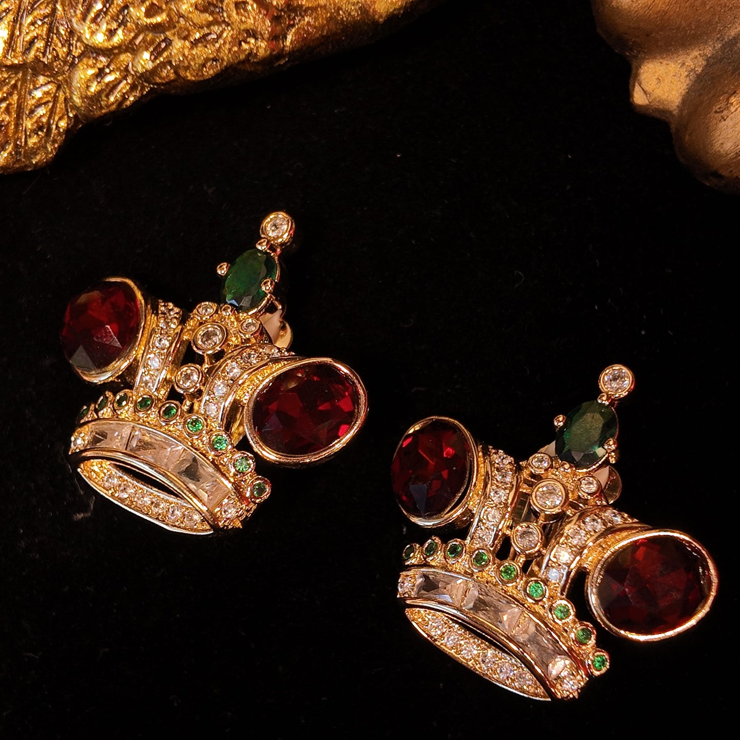 Crown Stud Earrings JA007