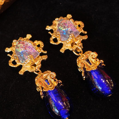 Vintage King Pendant Blue Ear Clip JA016