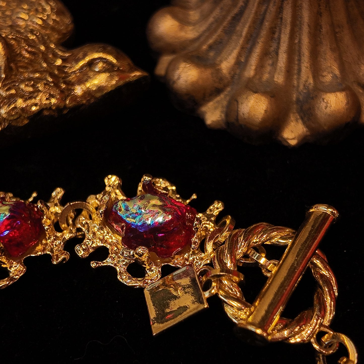 Retro Wang Hong Necklace JA026