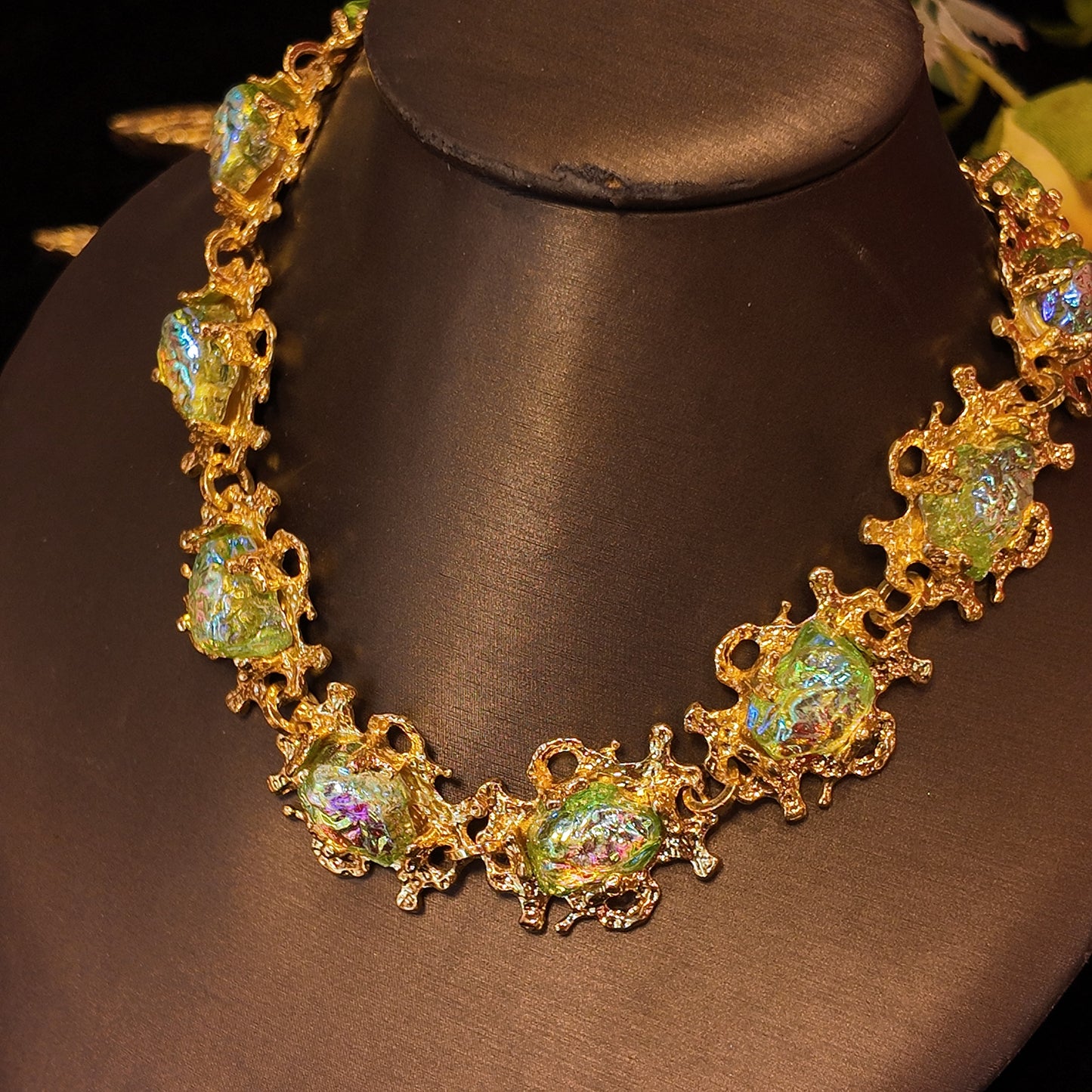 Vintage King Green Necklace JA028