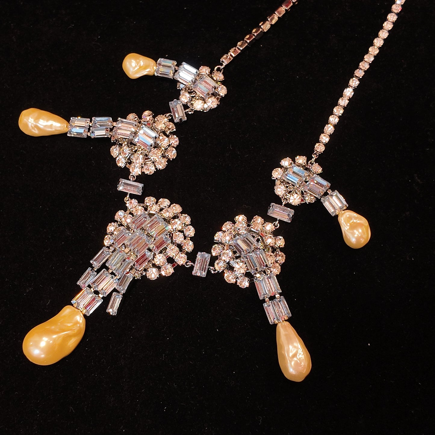 Barak Pearl Necklace Stud Earrings suit JA040