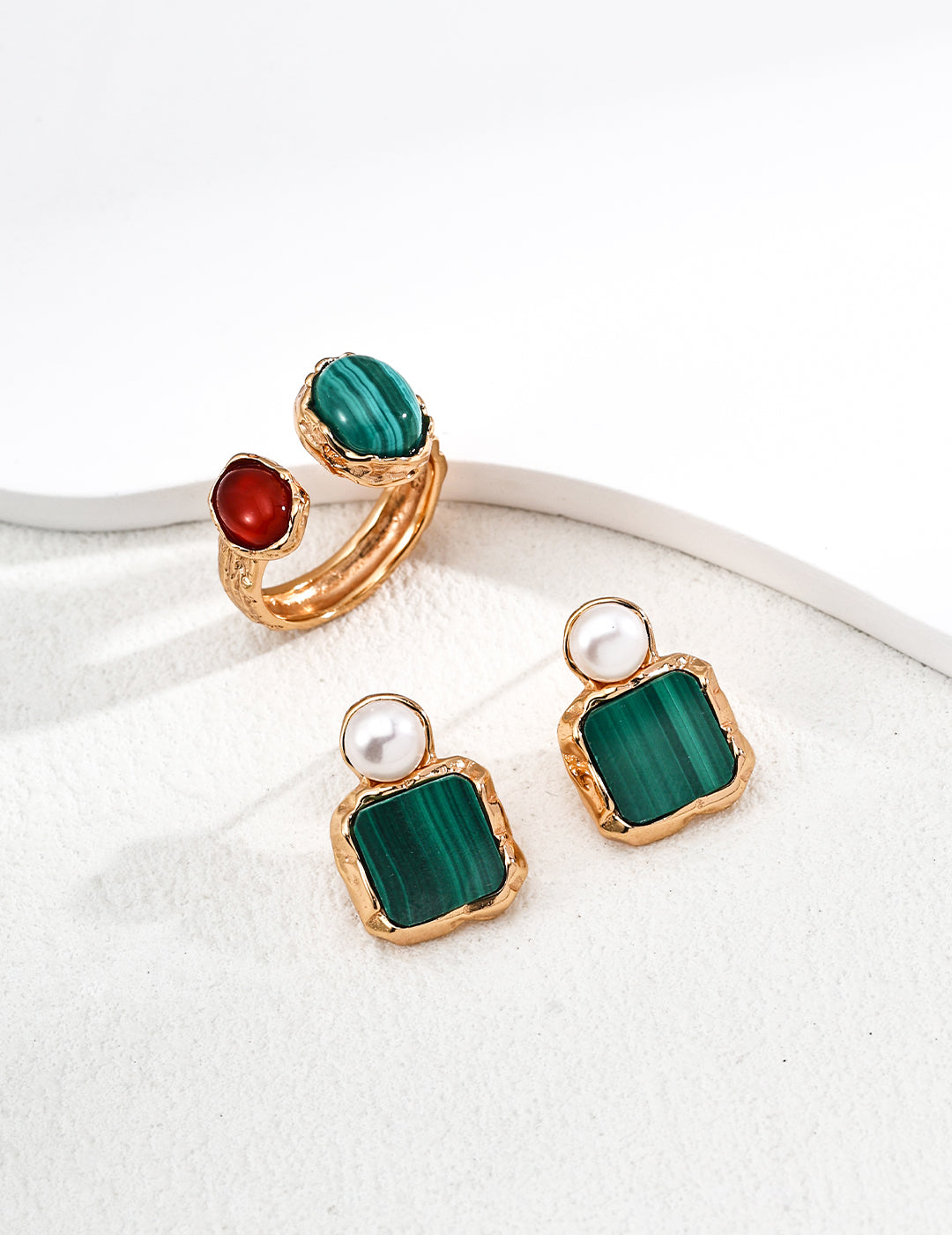 Malachite earrings E01347-2