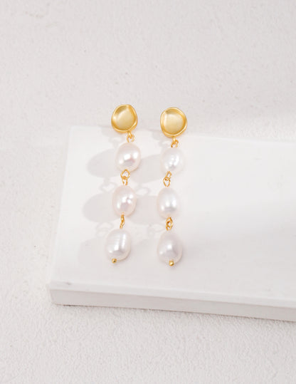 Pearl earrings E0641