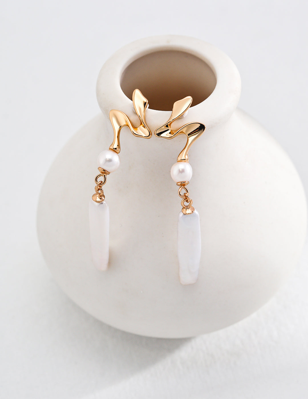 Pearl earrings E0941-2