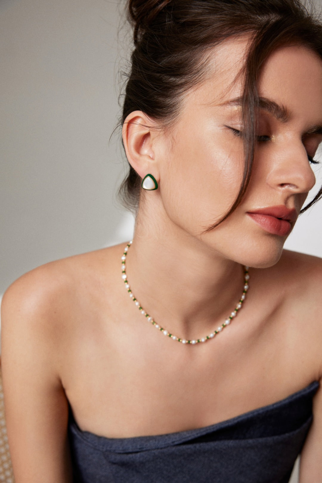 Stud earringsE01020