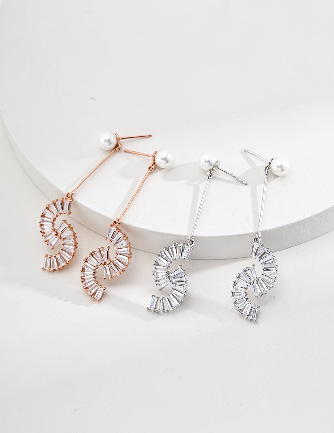 Floating sterling silver earrings E0130