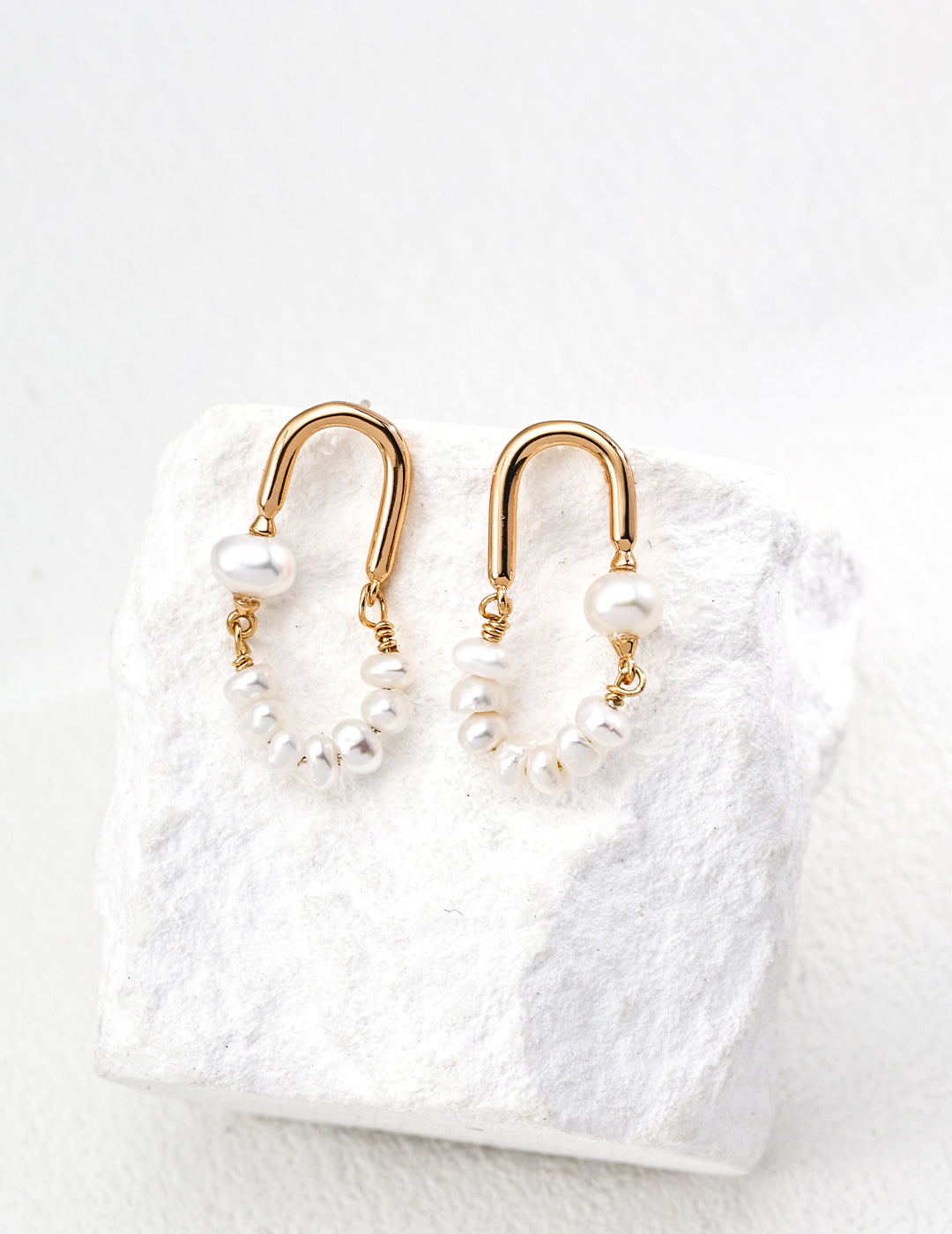 Natural Pearl Earrings E01154-2