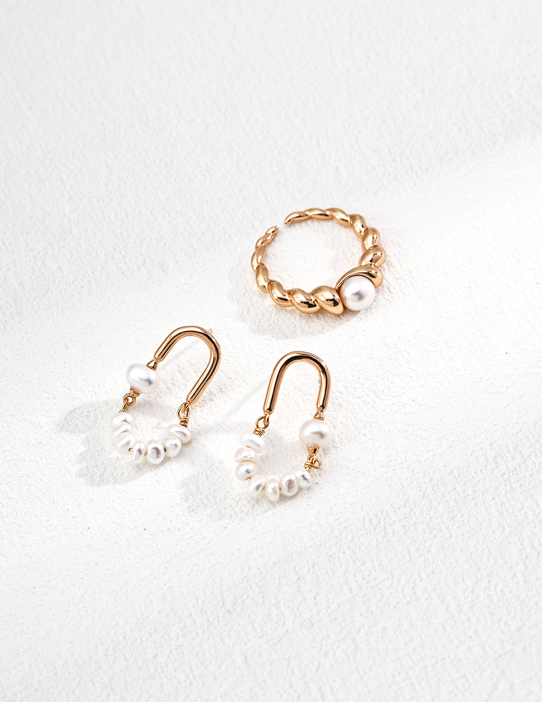 Natural Pearl Earrings E01154-2