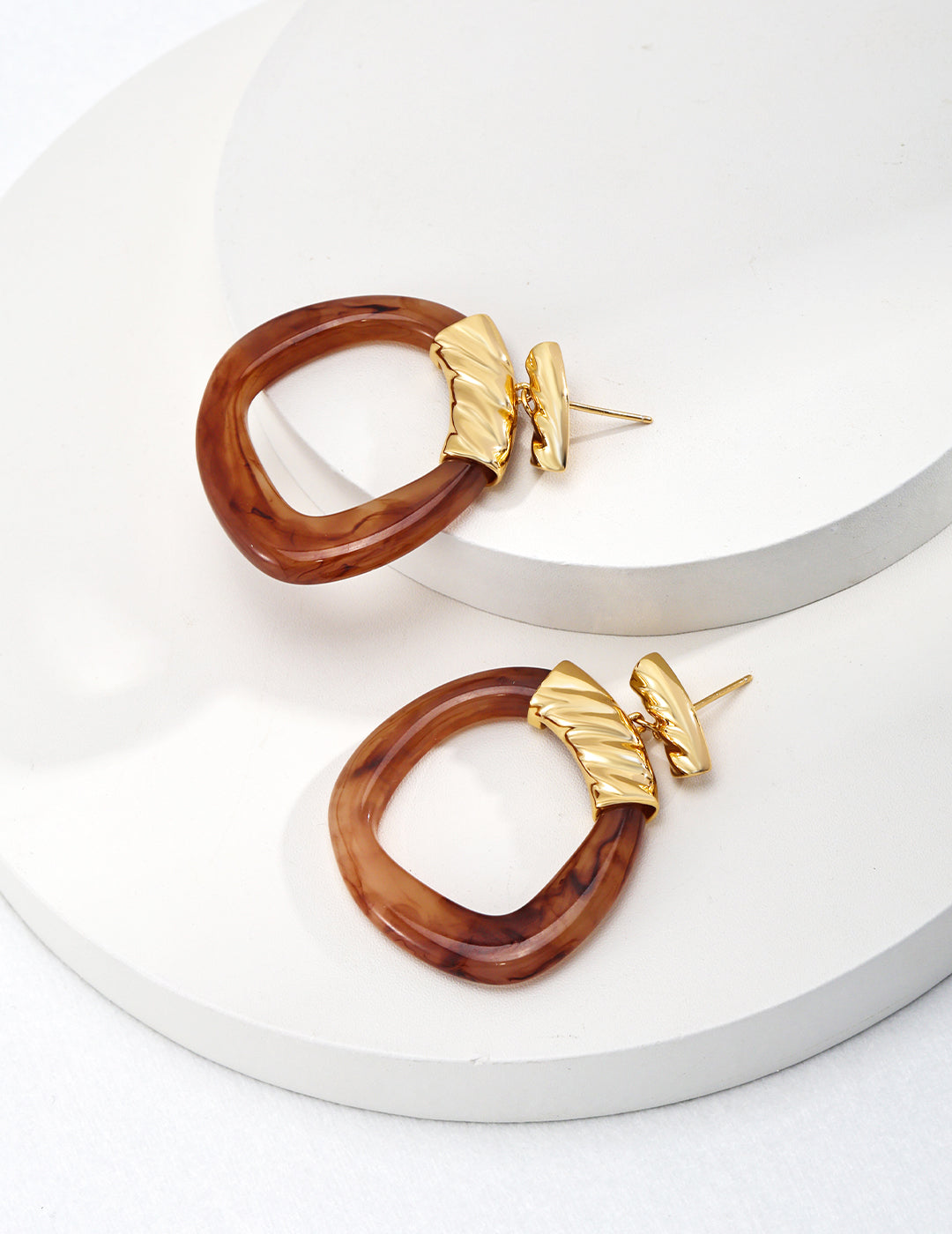 Resin Stud Earrings E01149-2