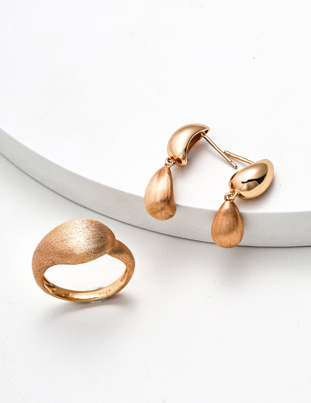 Frosted earrings E01297-2
