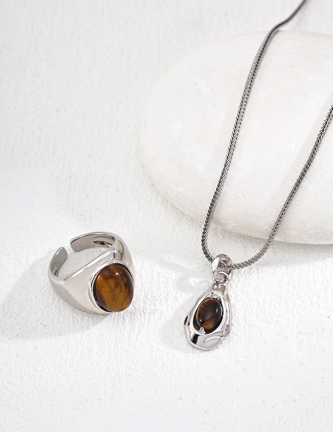 Pendant Necklace D0602