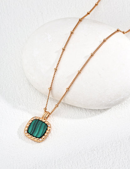 Malachite Necklace D0570-2