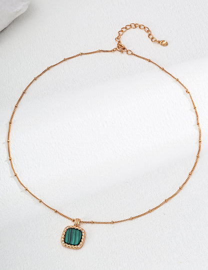 Malachite Necklace D0570-2