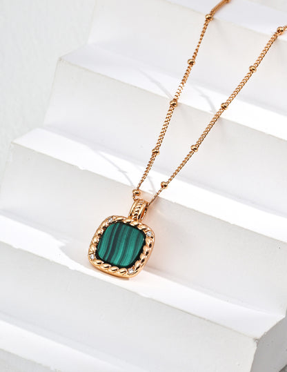 Malachite Necklace D0570-2