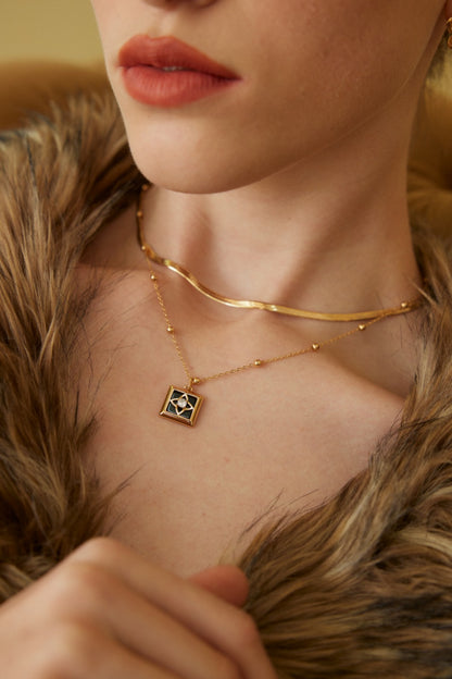 Star Agate Necklace D0586